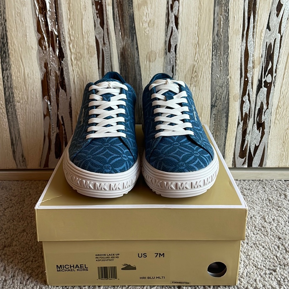 MICHAEL MICHAEL KORS Grove Logo Jacquard Sneaker Size 7 NEW!